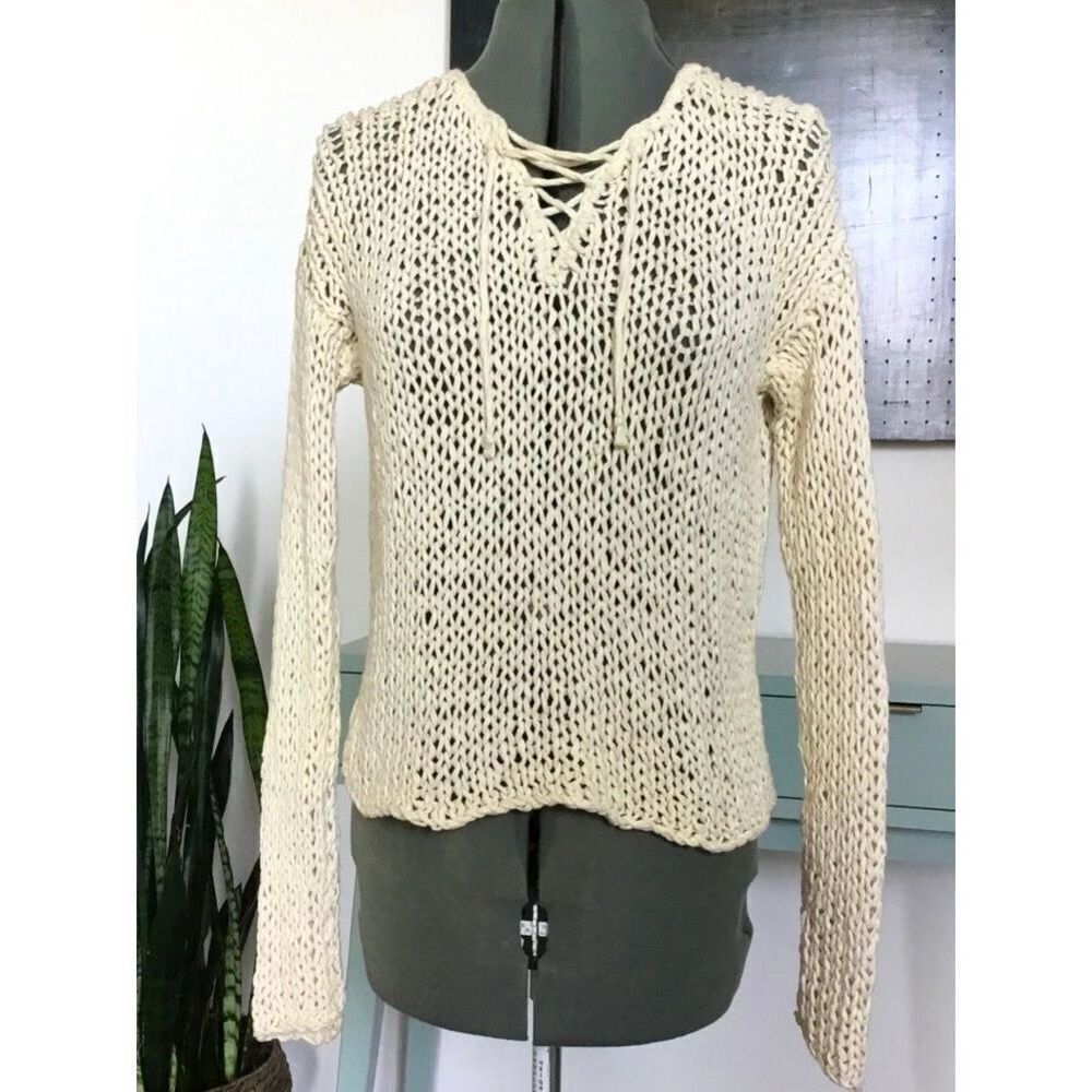 VINCe. Women’s Small Cream Hand Knit Lace Up Chunky Sweater - Picture 2 of 12